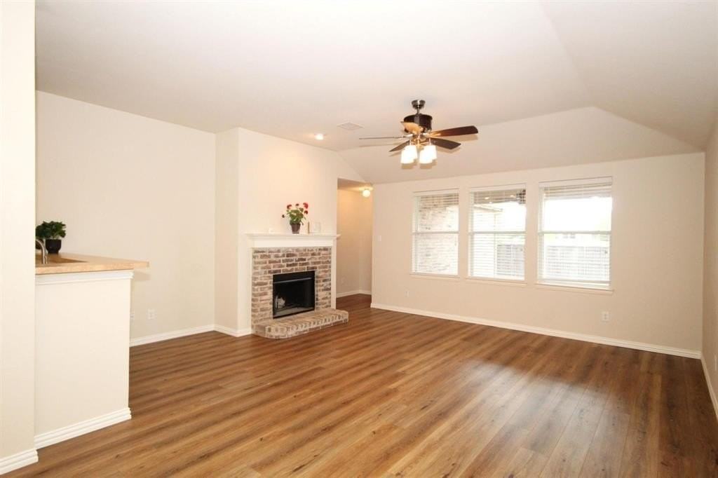 1108 Honeywell Dr - Photo 3 of 26