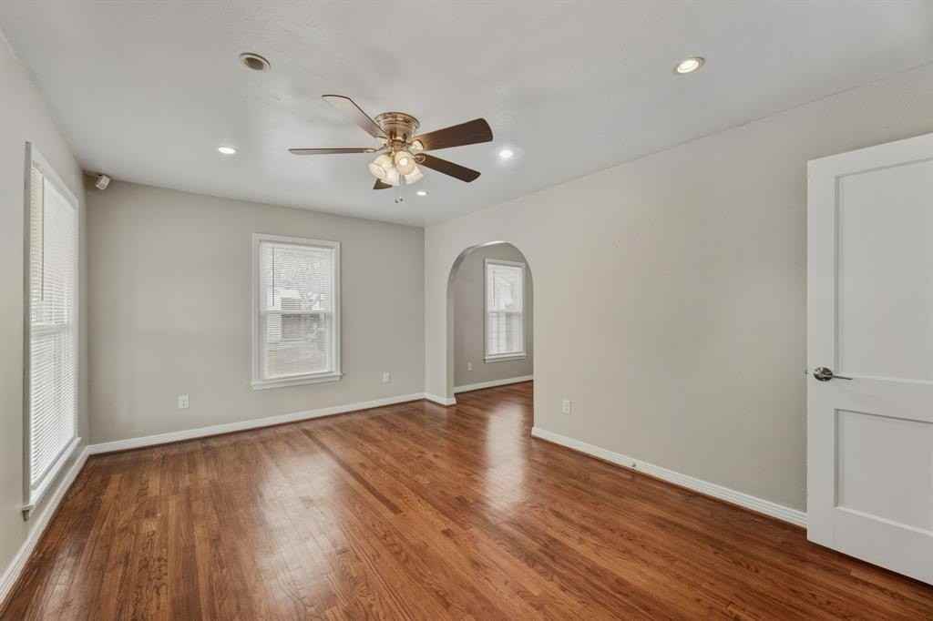 1808 Random Rd - Photo 3 of 10