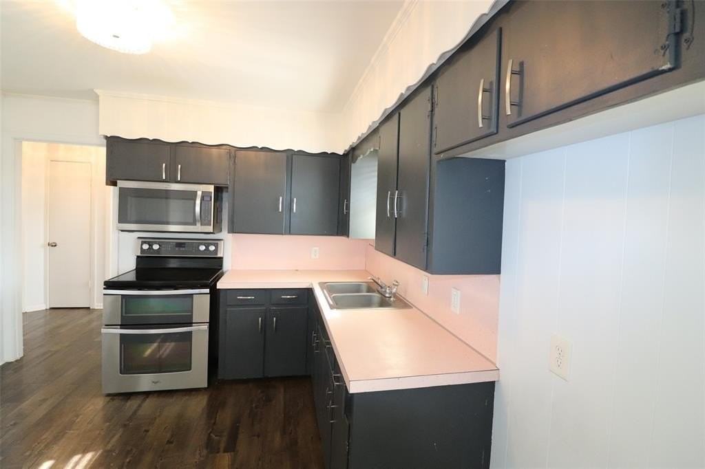 509 W Main St - Photo 7 of 19