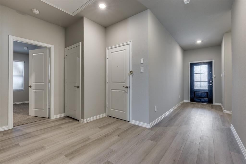 5209 Meditation Dr - Photo 5 of 29