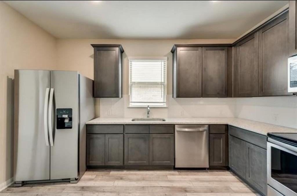 1052 Tumbleweed Trl - Photo 4 of 10