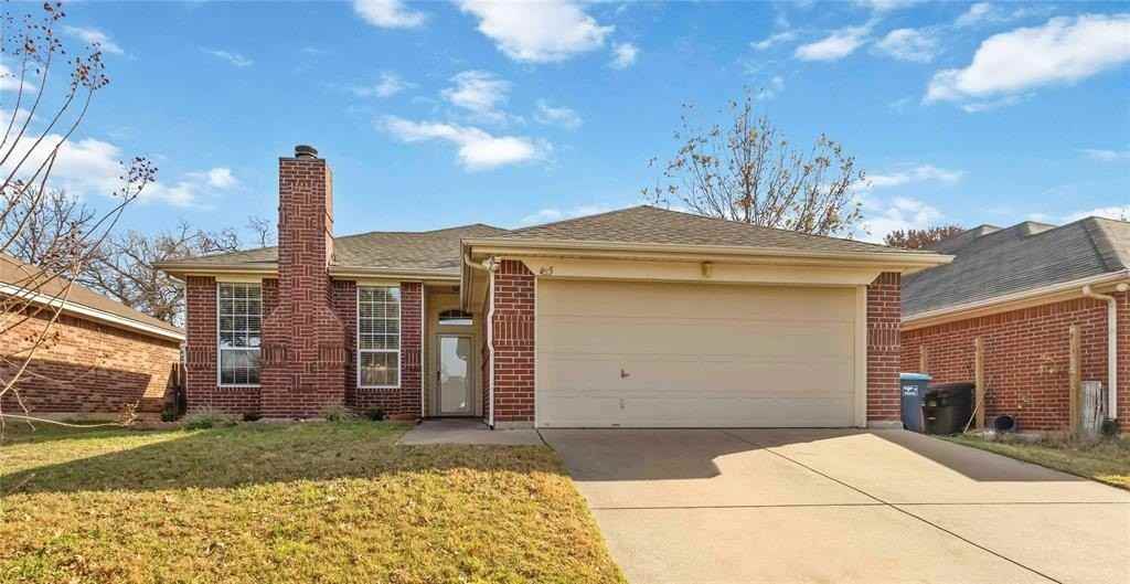 425 Kelley Ct - Photo 4 of 21