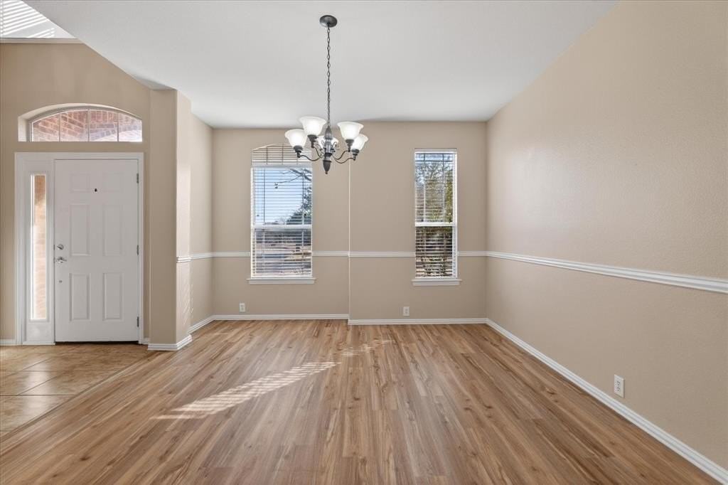 810 Highland Hills Dr - Photo 7 of 40