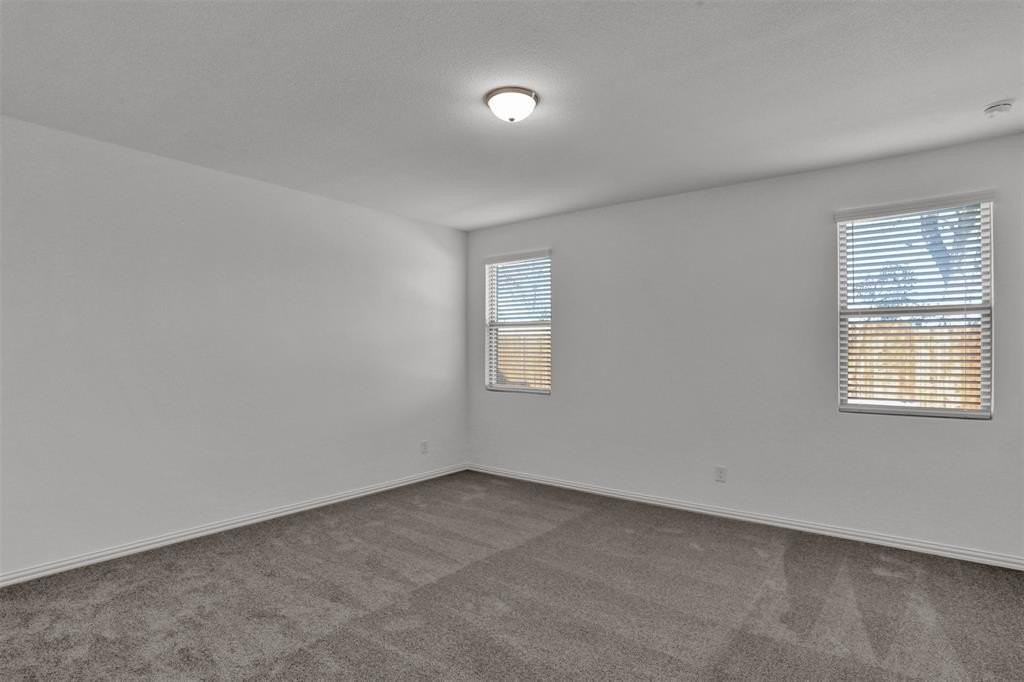 1012 Colgate Cir - Photo 6 of 40