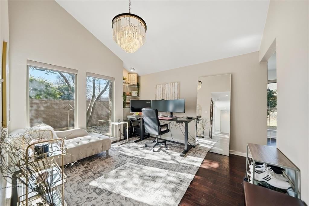 3313 Overland Dr - Photo 6 of 39