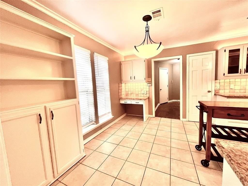 15555 Mosscove Cir - Photo 5 of 21