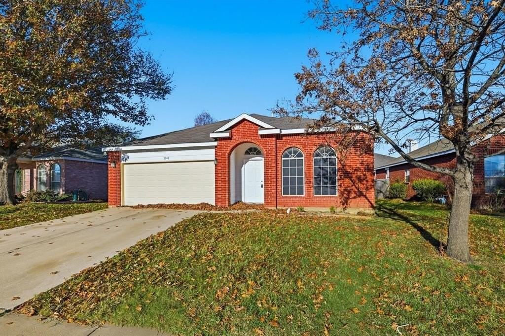 1048 Harriman Dr - Photo 2 of 22