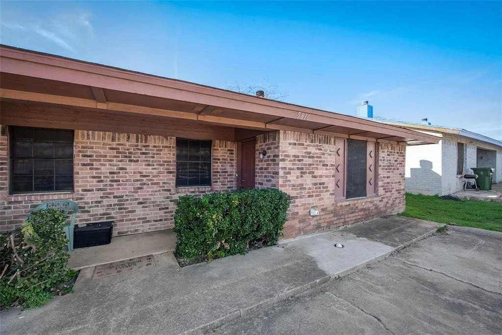 5816 Tinsley Dr - Photo 2 of 19