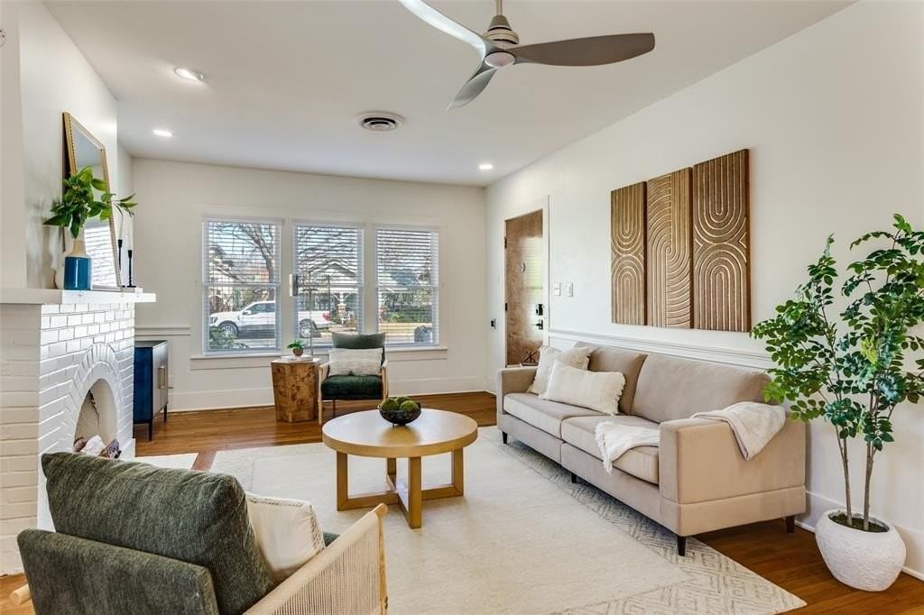 4601 Pershing Ave - Photo 6 of 18