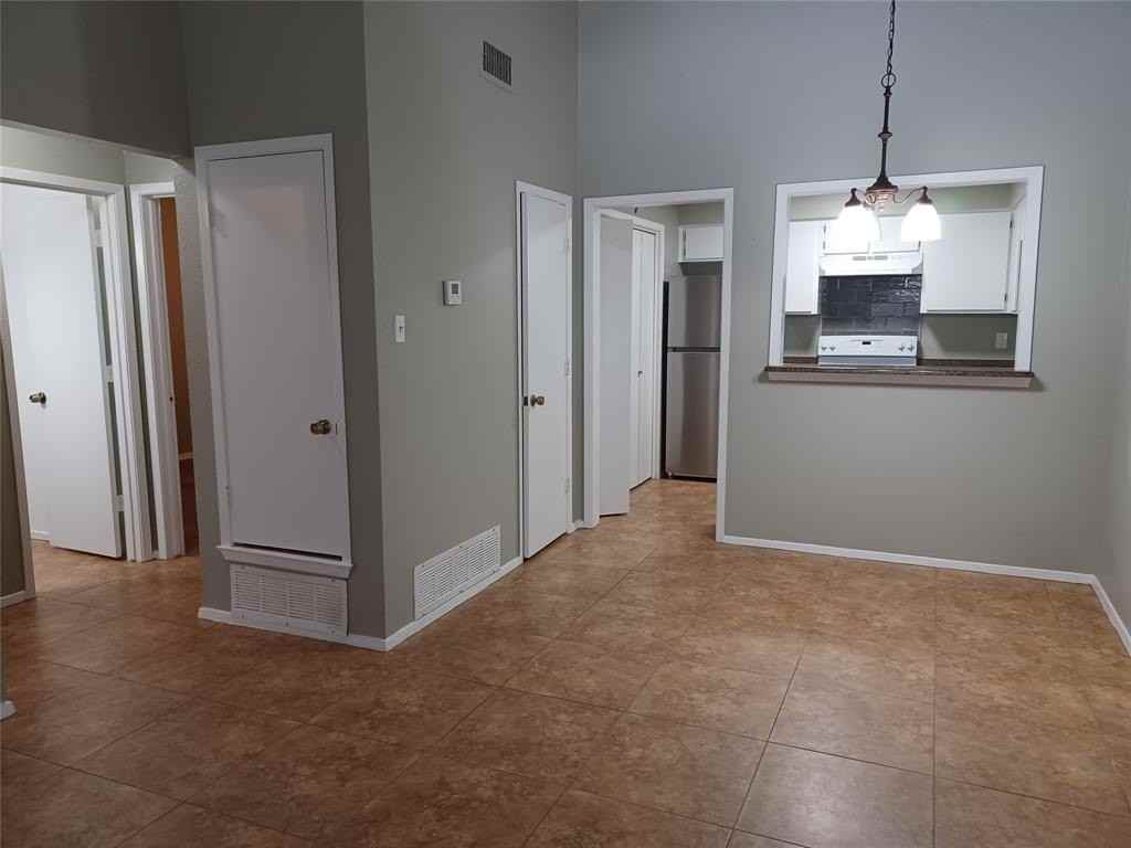 506 Dipert Ct - Photo 4 of 13