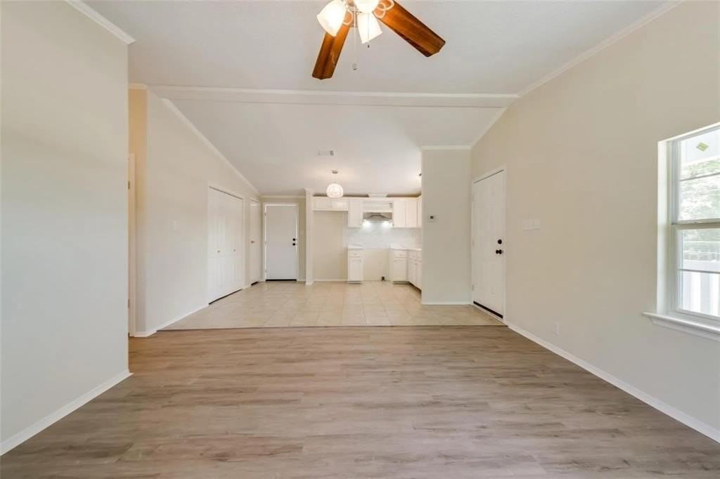 4725 Ramey Ave - Photo 6 of 19