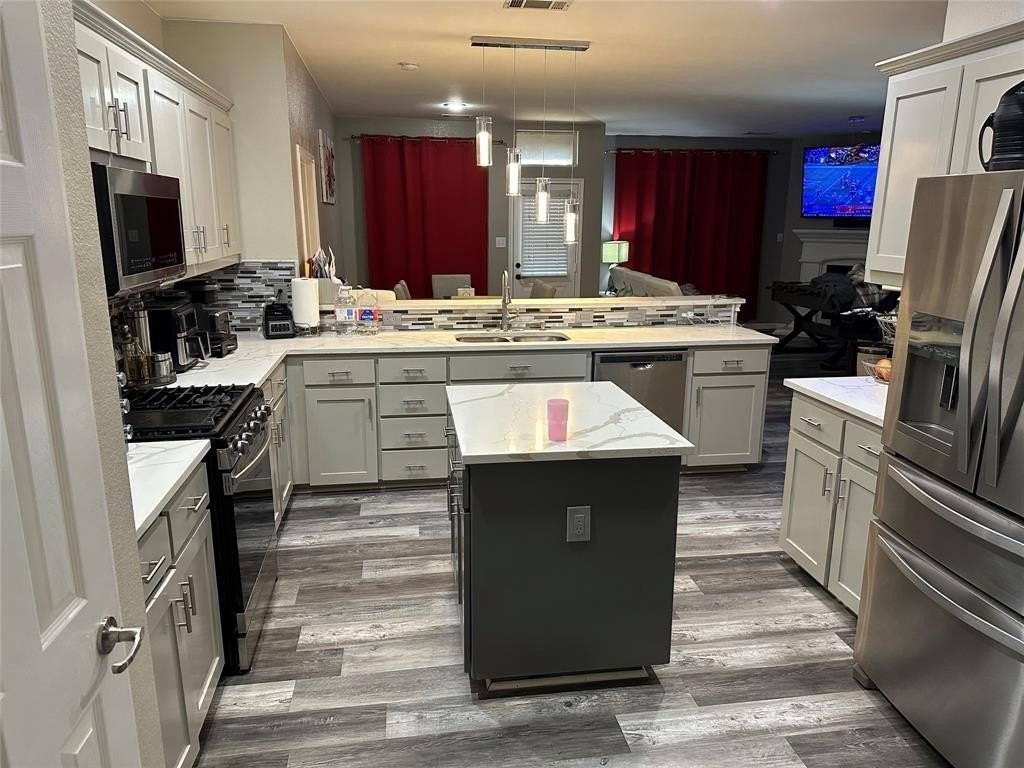 6428 Alexandra Meadows Dr - Photo 3 of 16