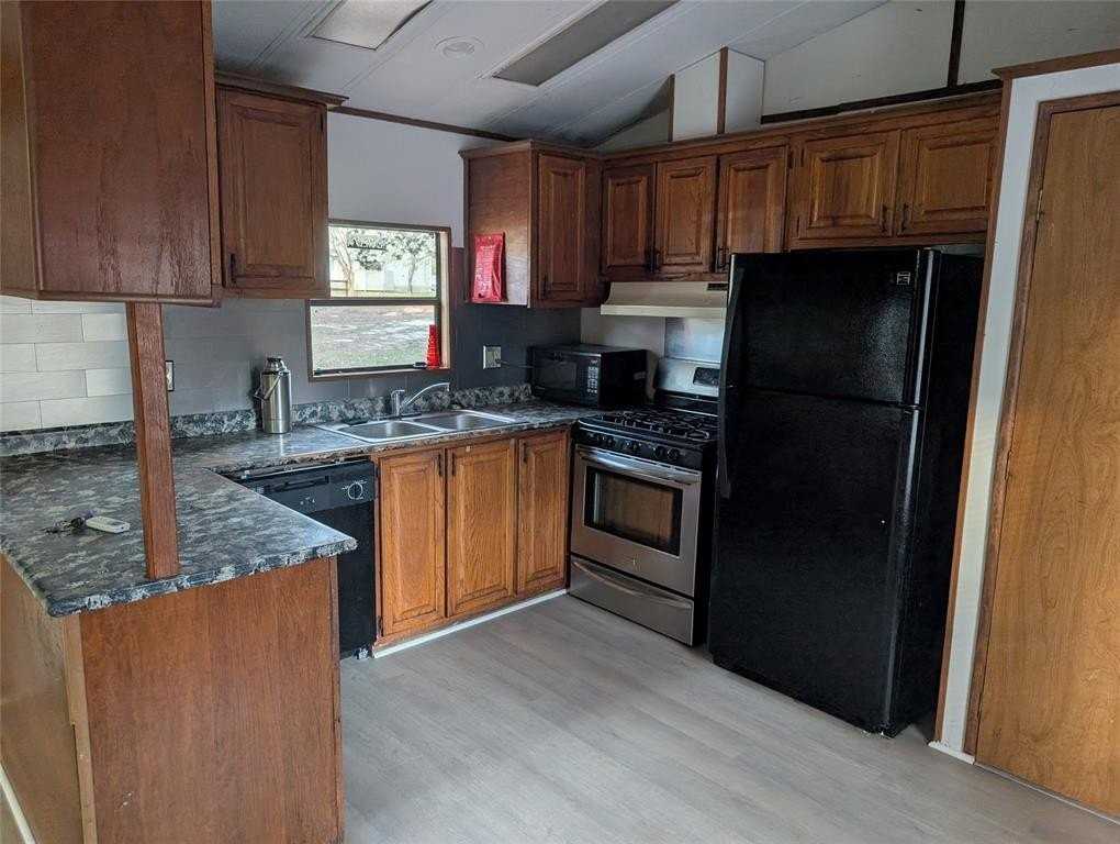 6480 County Road 4508 - Photo 7 of 15