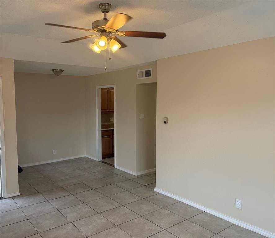 508 Matt Ln - Photo 4 of 11