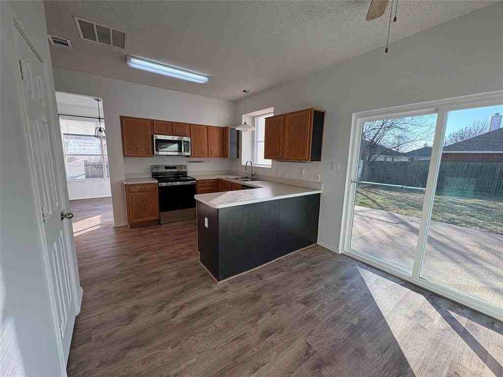 3017 Green Vista Ct - Photo 5 of 11