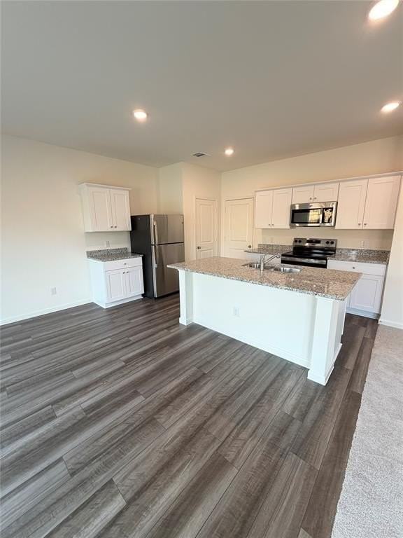 2313 States St - Photo 4 of 14