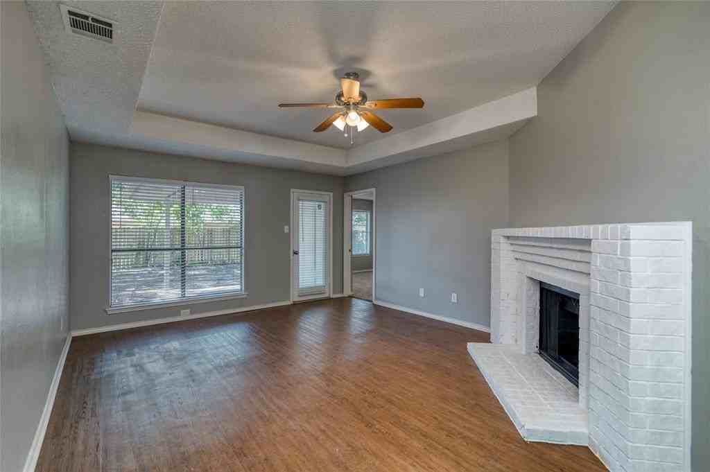 708 Paintbrush Dr - Photo 4 of 18