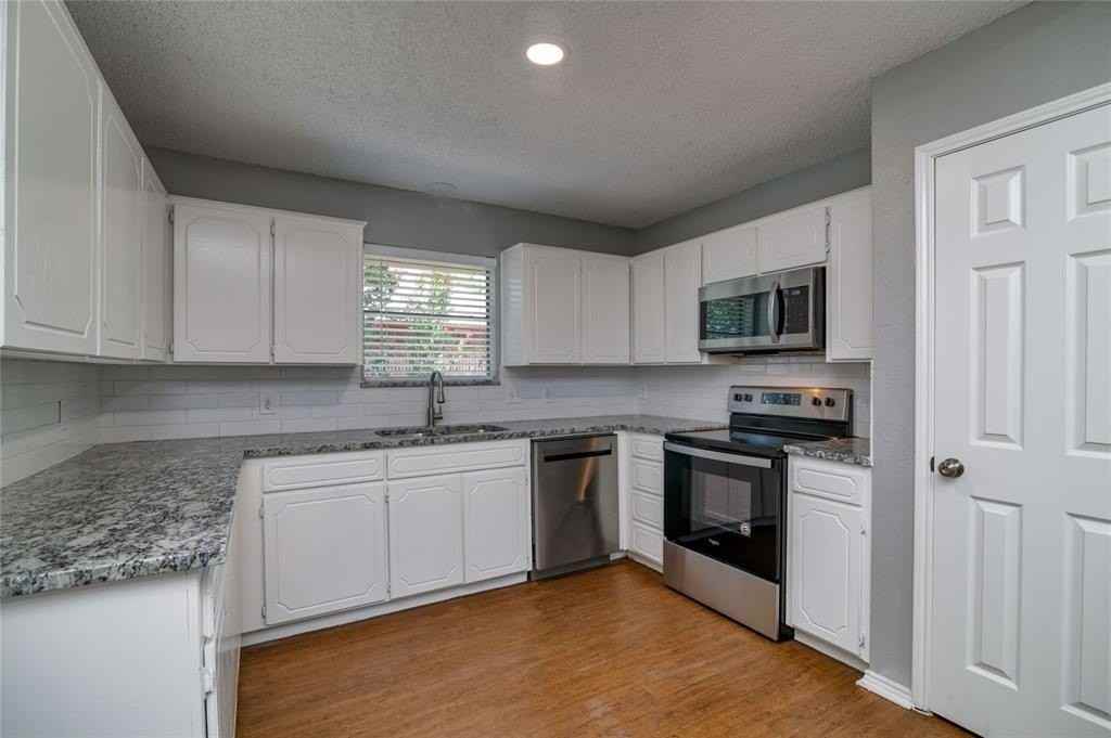 708 Paintbrush Dr - Photo 6 of 18