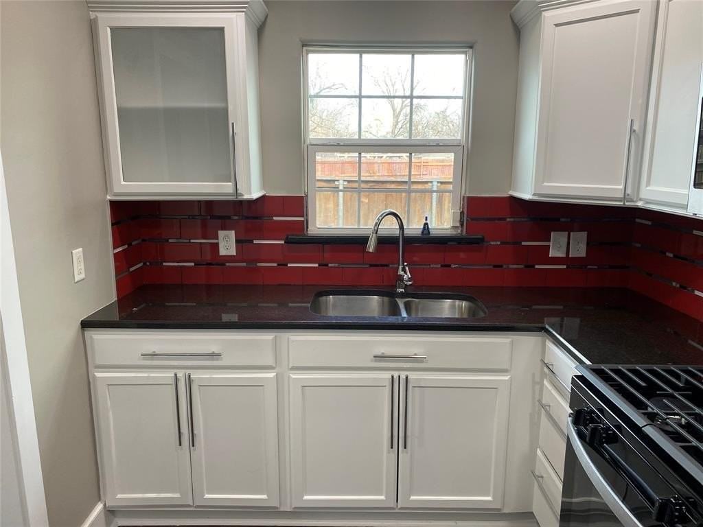 2001 17th St - Photo 3 of 24