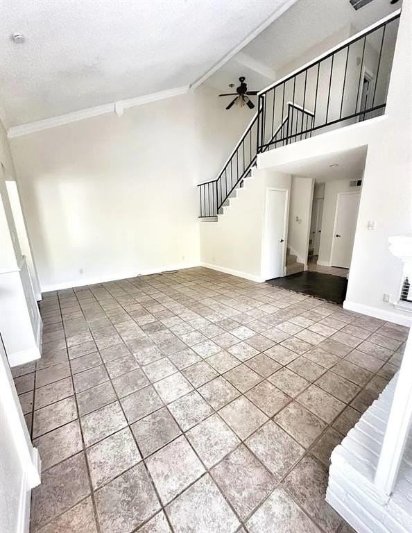 2210 Jackson Cir - Photo 4 of 17