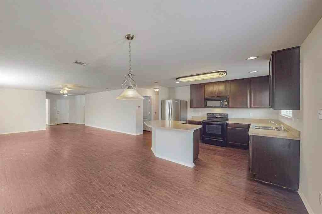 3957 Polar Brook Dr - Photo 6 of 30