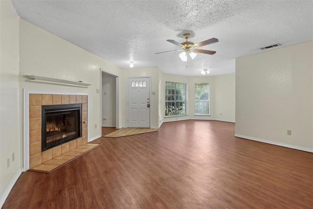 713 Penn Pl - Photo 3 of 15