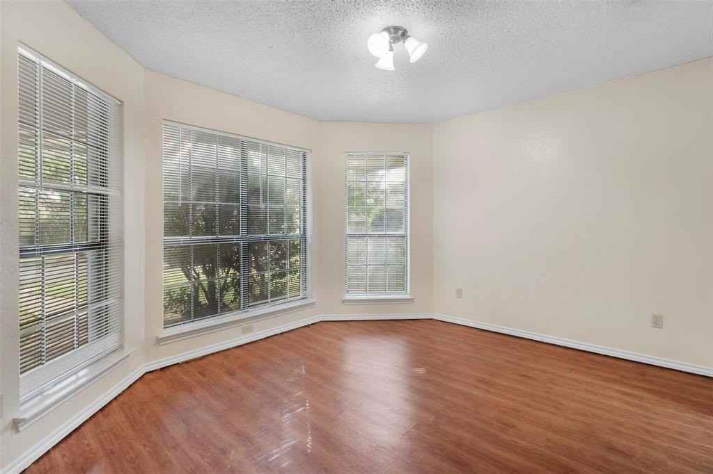 713 Penn Pl - Photo 7 of 15