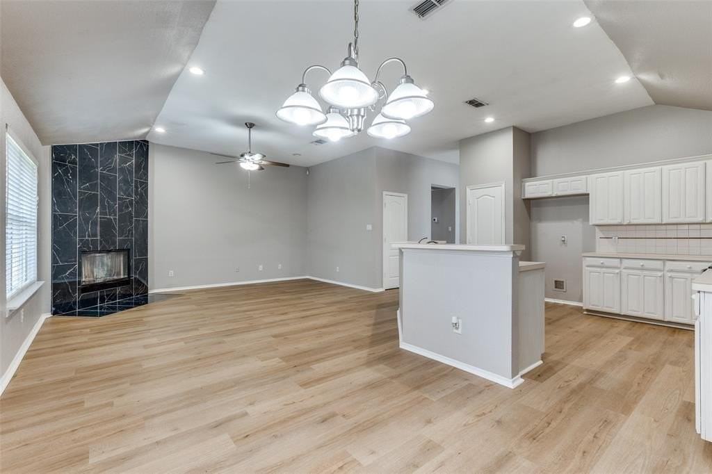 8159 Kathleen Dr - Photo 7 of 25