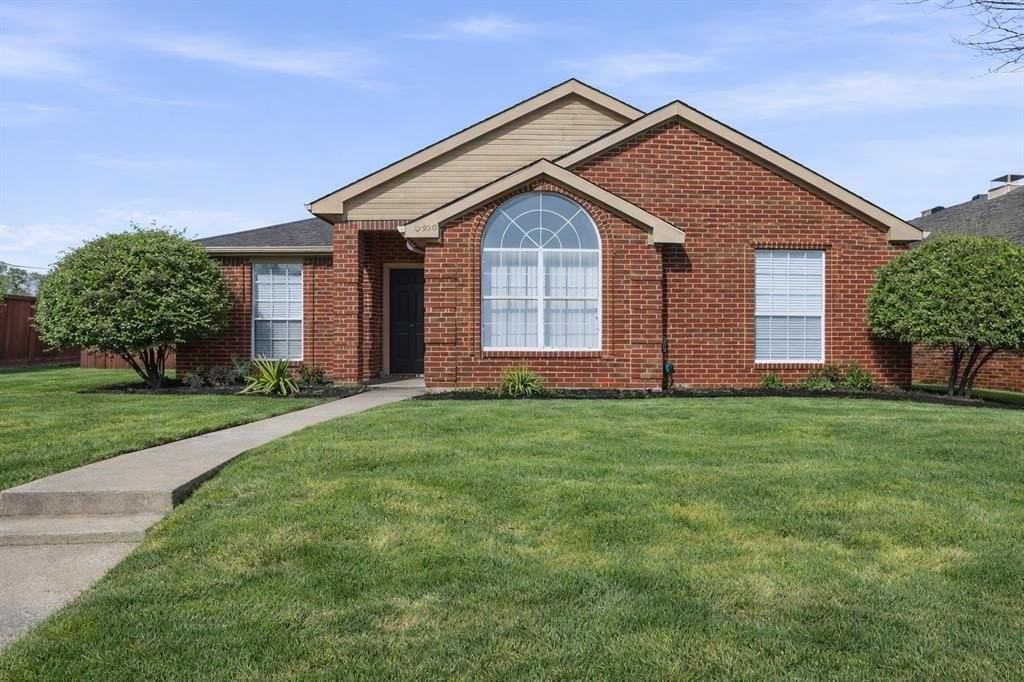 10900 Trestles Rd - Photo 2 of 27