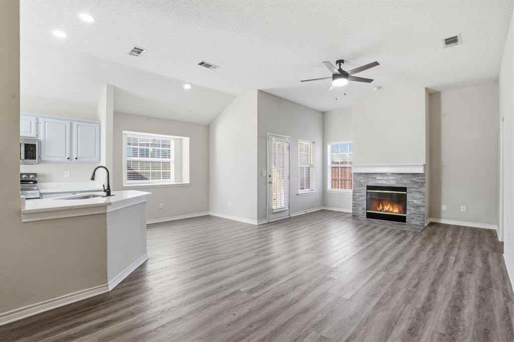 10900 Trestles Rd - Photo 7 of 27