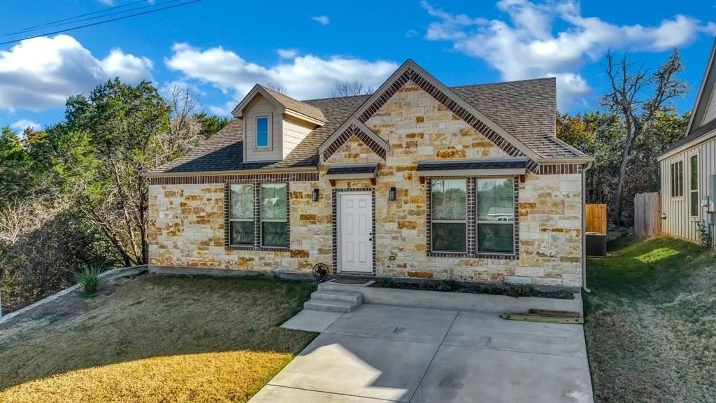 2211 Cactus Aly - Photo 2 of 29