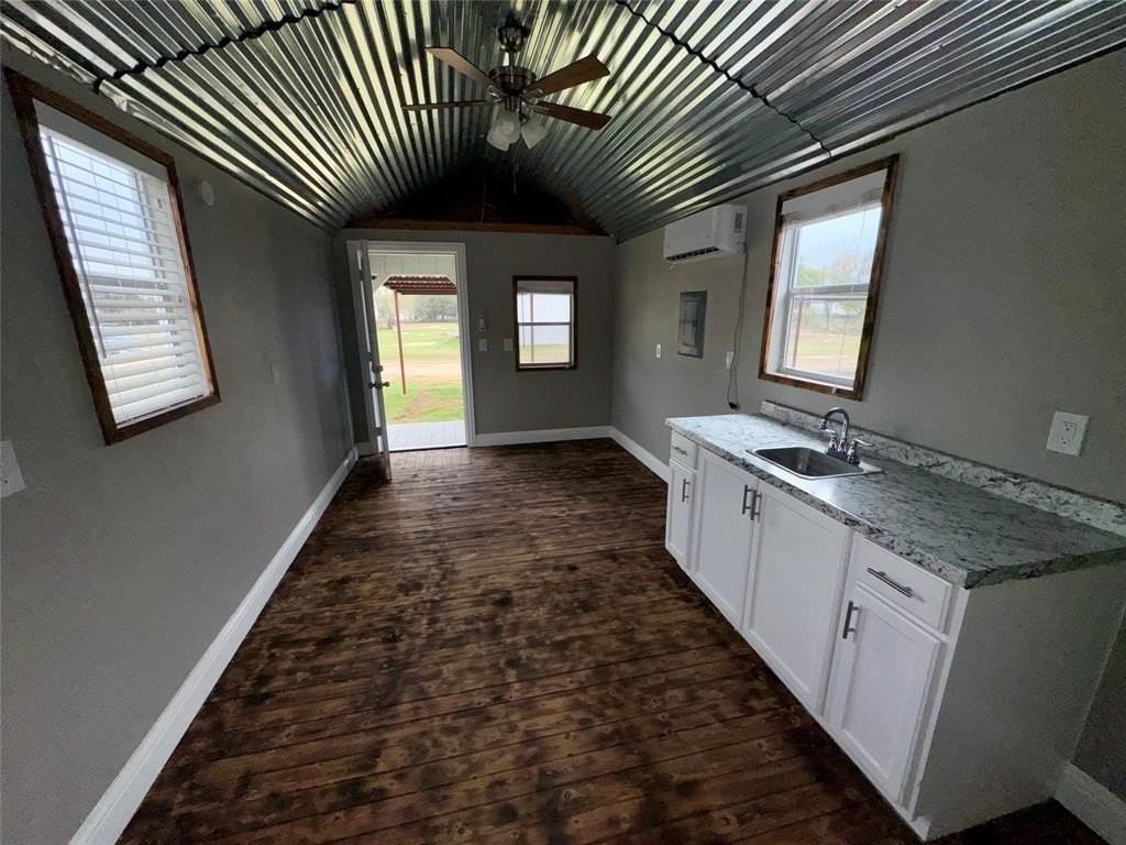 5341 Brown Ln - Photo 6 of 6