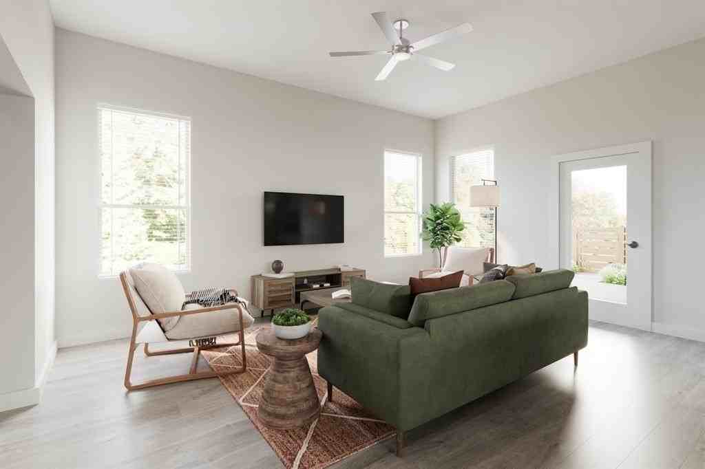 3007 Canvas Way - Photo 2 of 21