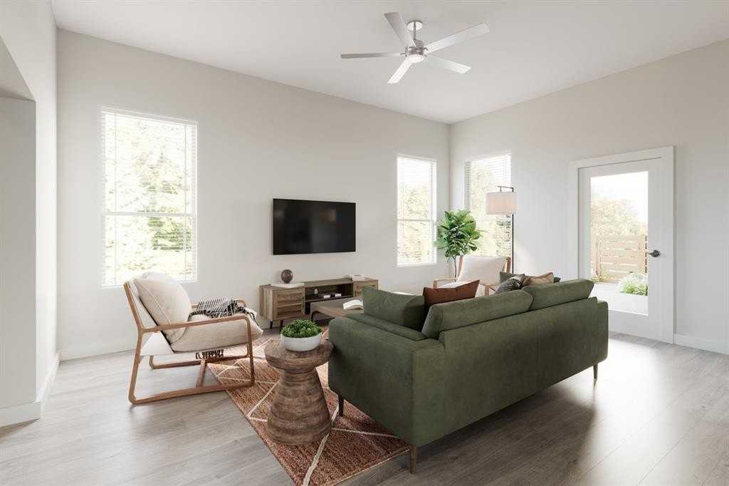 3016 Loyal Ln - Photo 2 of 21