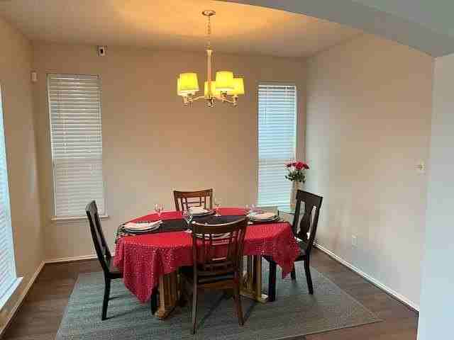 8504 Saffron Dr - Photo 3 of 18