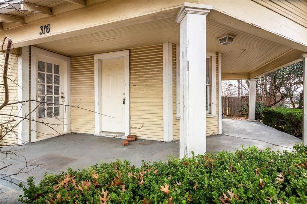 316 W Avenue A - Photo 3 of 30