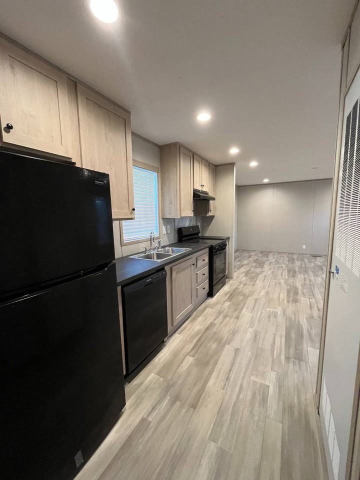 3110 Victory Dr #0090 - Photo 2 of 10