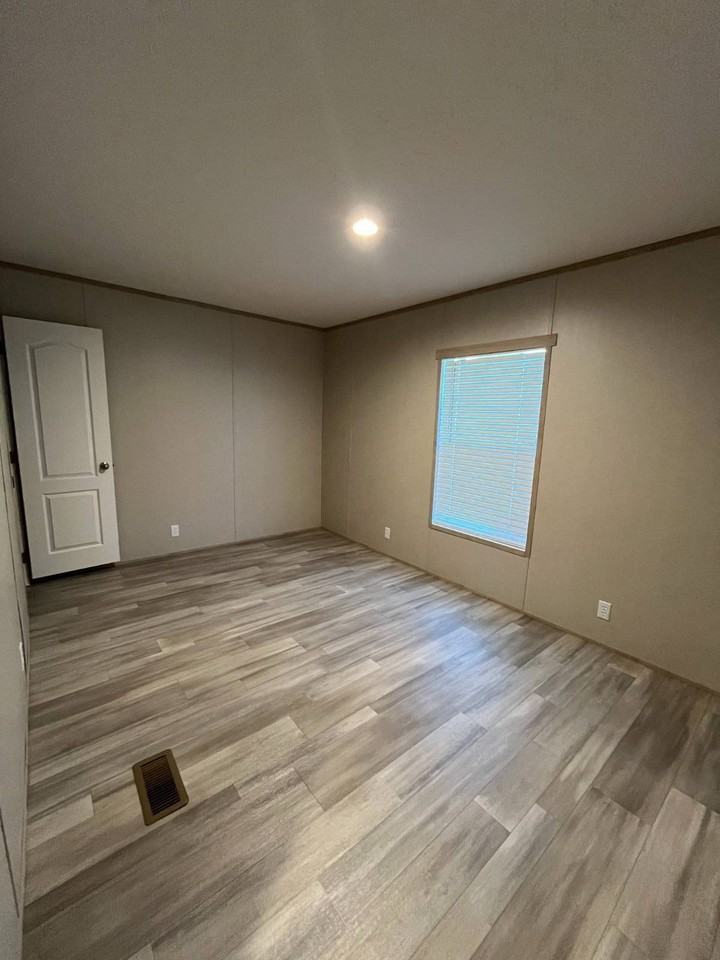 3110 Victory Dr #0090 - Photo 7 of 10