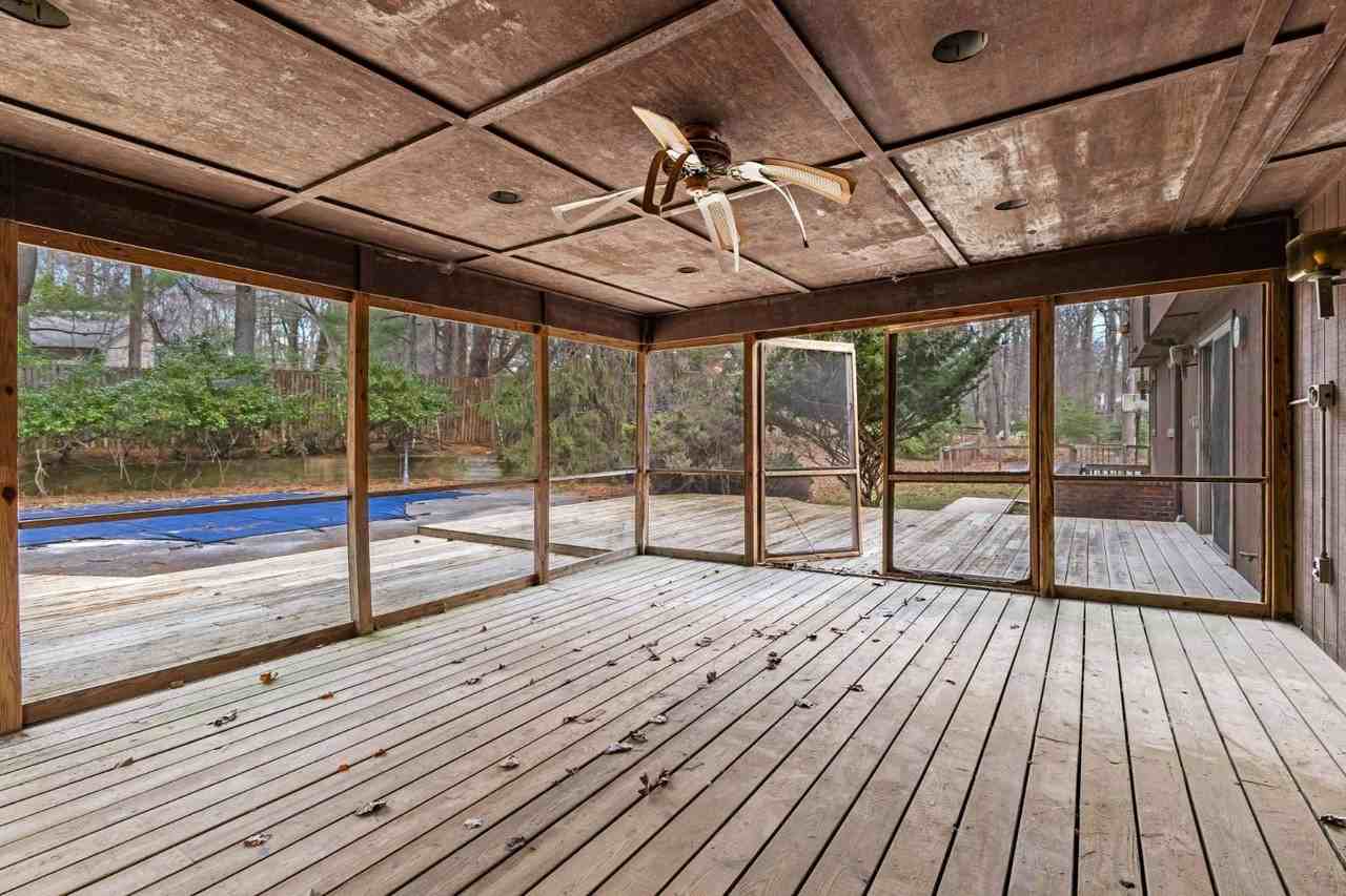 11704 Woodland Dr - Photo 7 of 19