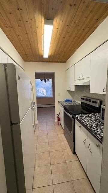 603 Towne House Vlg - Photo 3 of 6