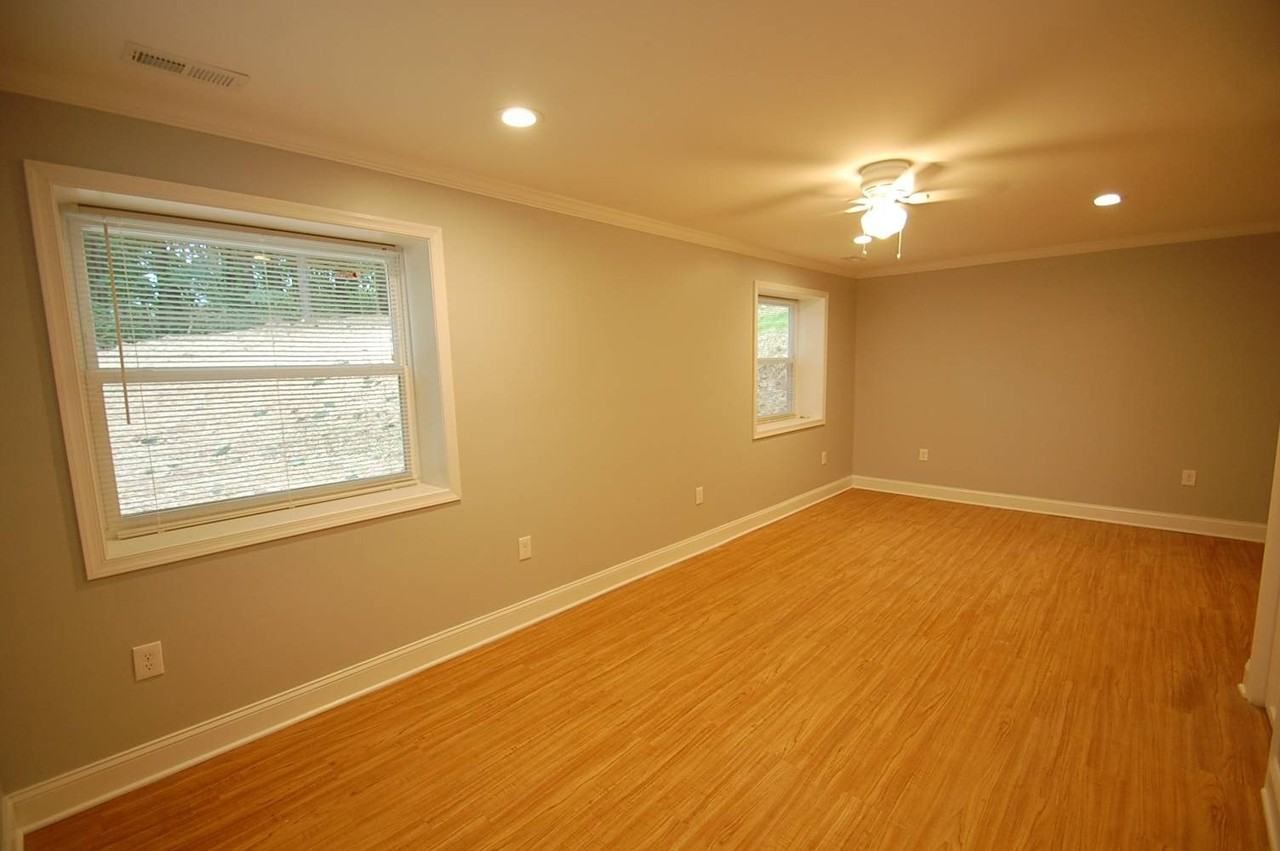 1940 Nelson Mill Rd - Photo 5 of 14