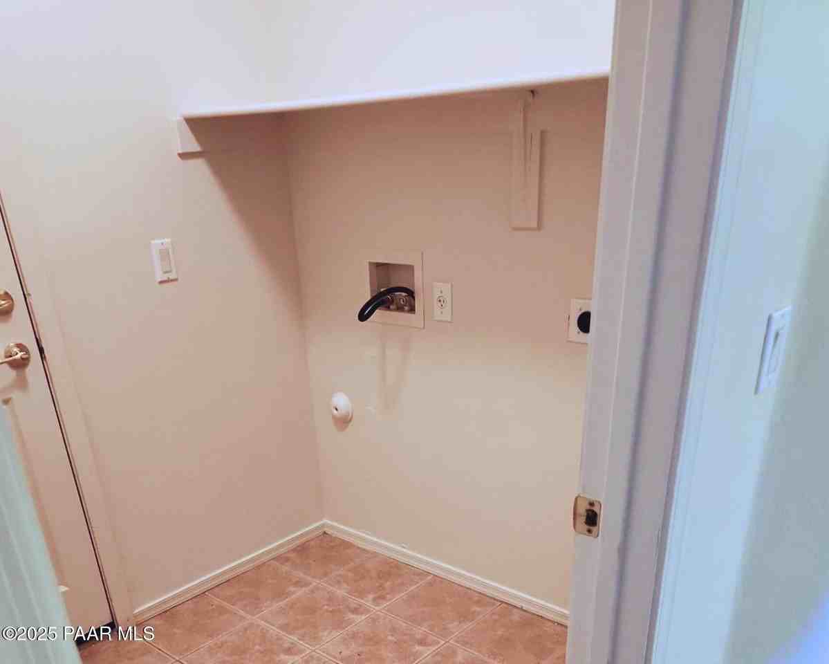 7559 N Summit Pass - Photo 7 of 13