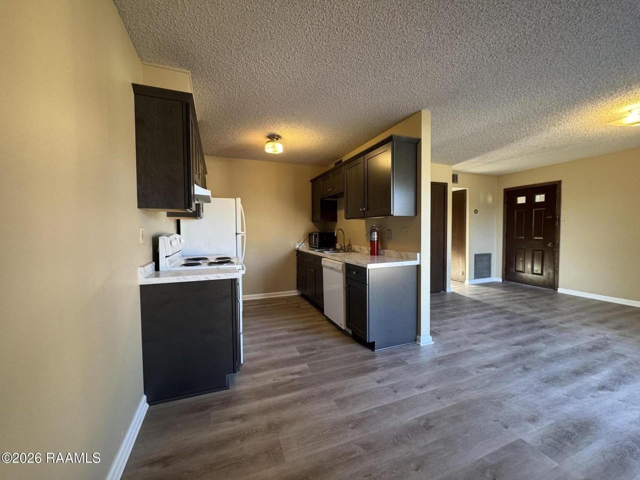 112 Calypso Ln #C - Photo 5 of 10