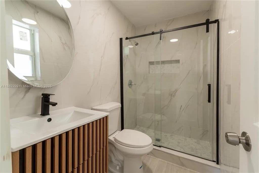 11872 Sw 196th Ter - Photo 7 of 15