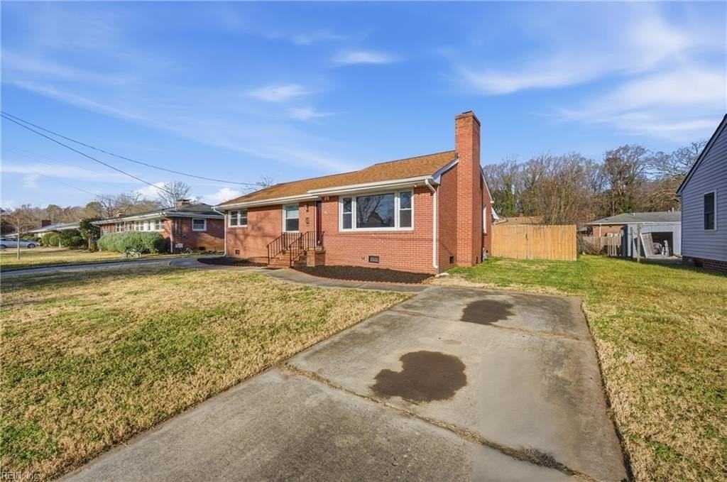 17 Dimmock Ave - Photo 3 of 26