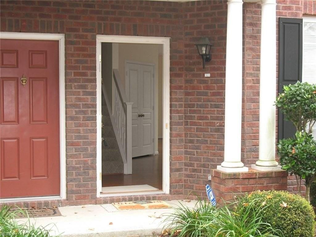 5824 Ludington Dr - Photo 2 of 28