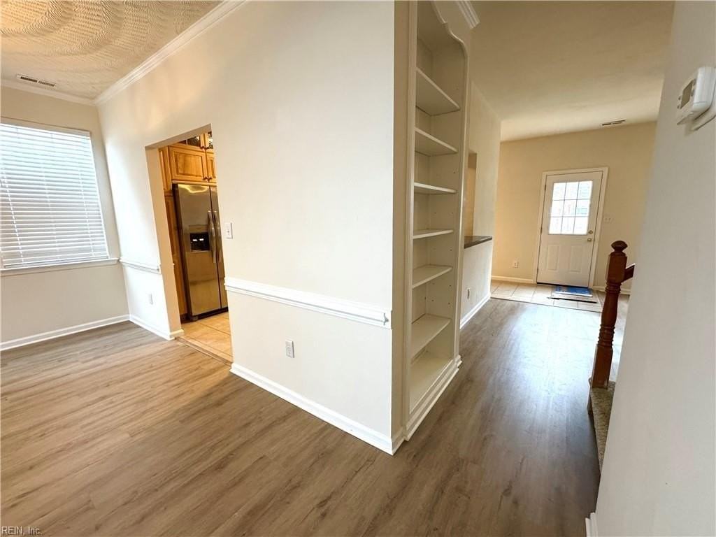 701 Gulfwind Rd - Photo 5 of 28