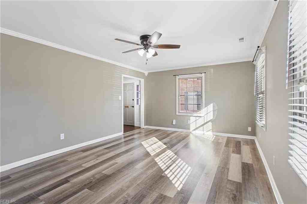 380 Circuit Ln #F - Photo 5 of 23