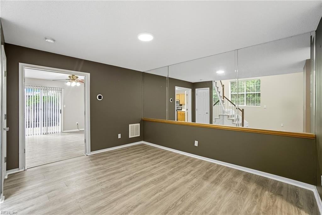 716 Aylesbury Dr - Photo 7 of 41