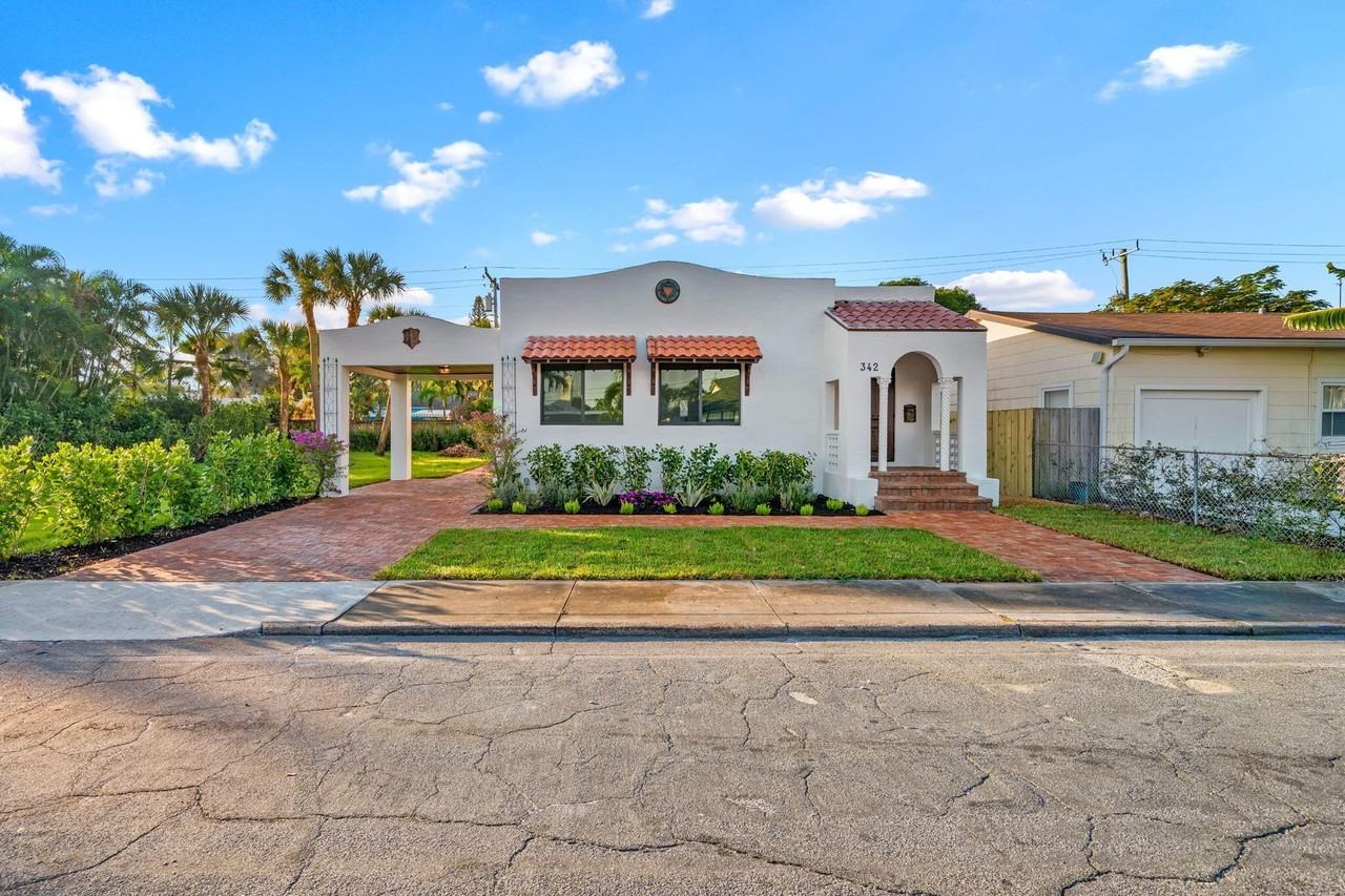 342 Malverne Rd - Photo 2 of 30